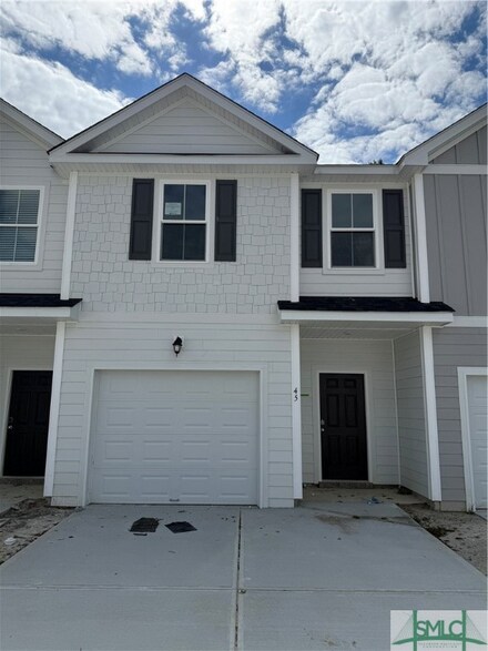 45 Dorsey Dr, Richmond Hill, GA 31324