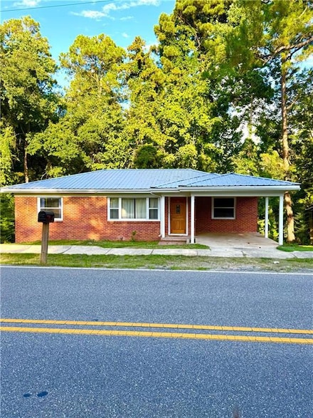 83 Ray Coaker Hwy, Chatom, AL 36518