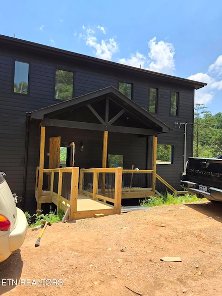 3959 Duck Hollow Rd, Gatlinburg, TN 37738
