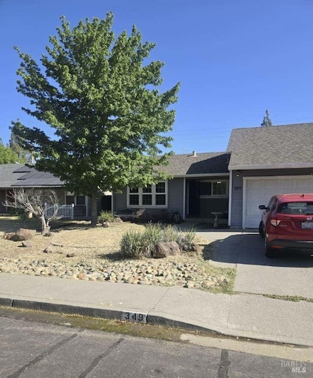 349 Temple Dr, Vacaville, CA 95687