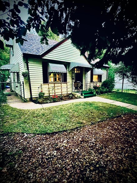 3410 N 4th St, Minneapolis, MN 55412