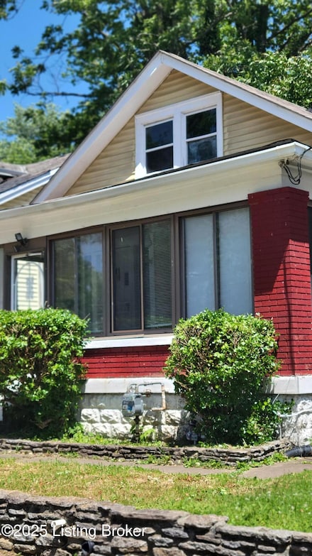 209 S 42nd St, Louisville, KY 40212