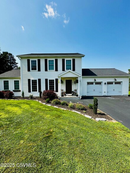 556 W Center St, Elysburg, PA 17824