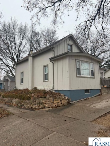 1114 N Prairie Ave, Fairmont, MN 56031