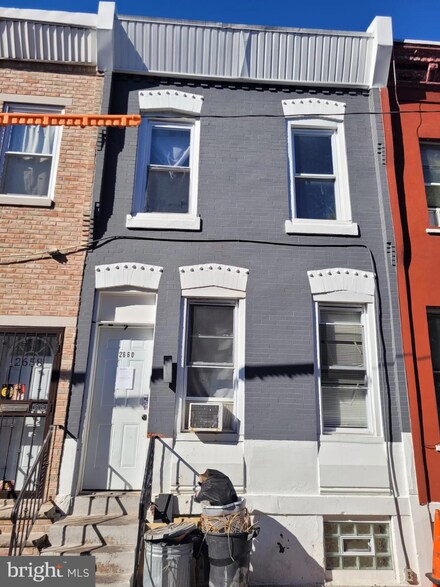 2660 N Bancroft St, Philadelphia, PA 19132