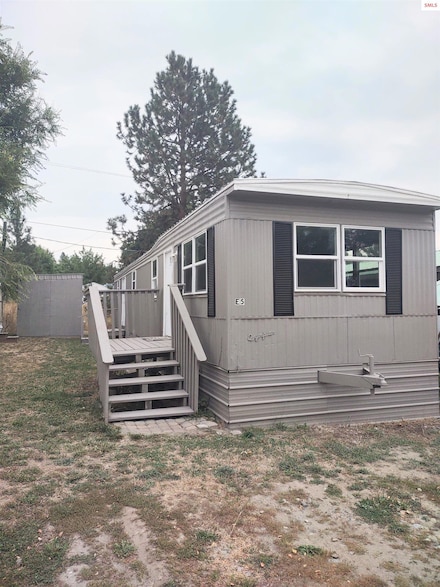 6677 Kaniksu St, Bonners Ferry, ID 83805