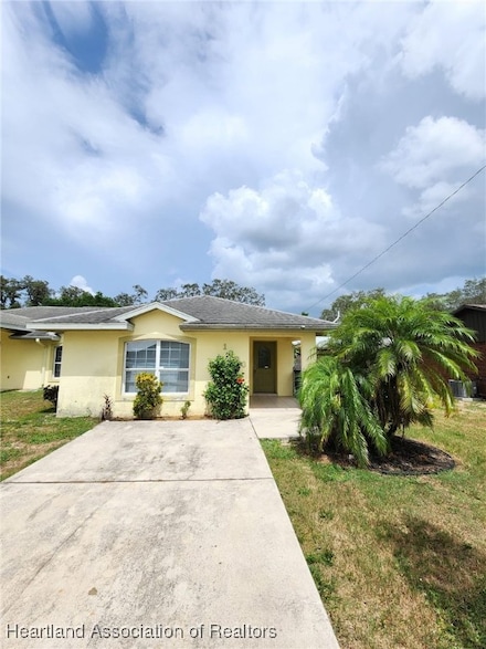 1820 Wightman Ave, Sebring, FL 33870