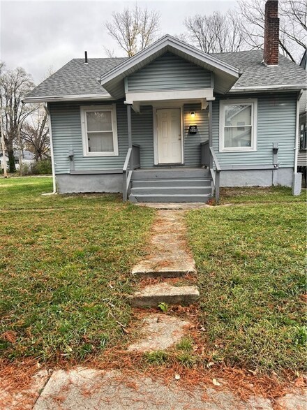 260 Westwood Ave, Dayton, OH 45417