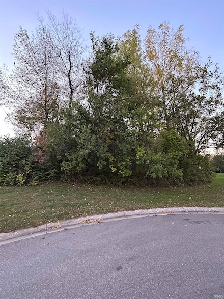 4 Eagle Point, Elkhart, IN 46517
