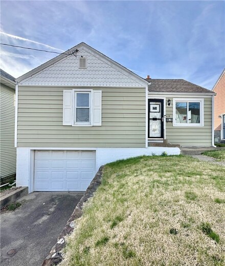 11 Jacob St, Uniontown, PA 15401