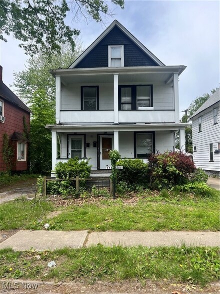 566 E 128th St, Cleveland, OH 44108