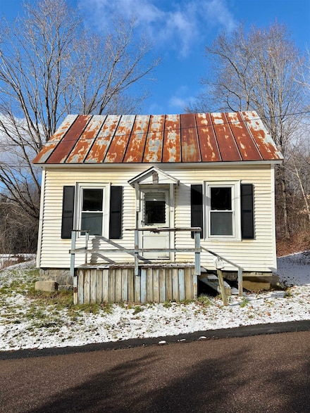 253 King St, Northfield, VT 05663