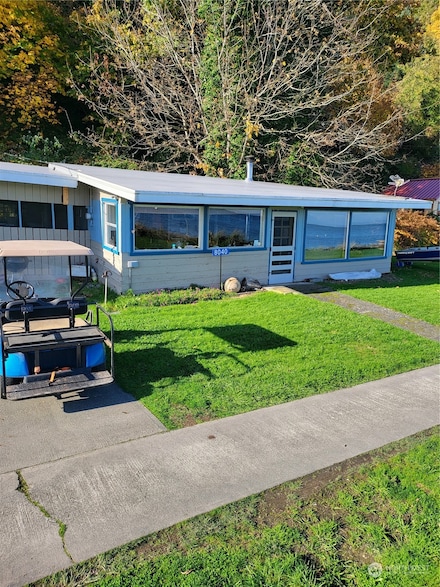 8040 Possession Beach Walk, Clinton, WA 98236
