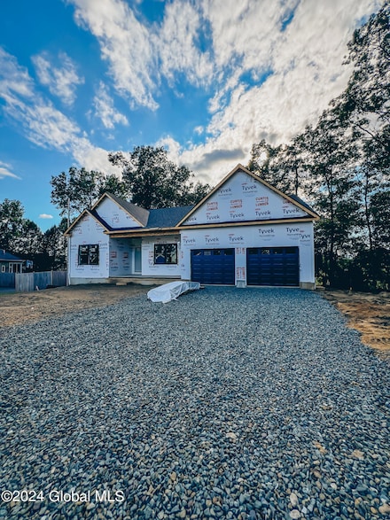 47 Donna Dr, Albany, NY 12205