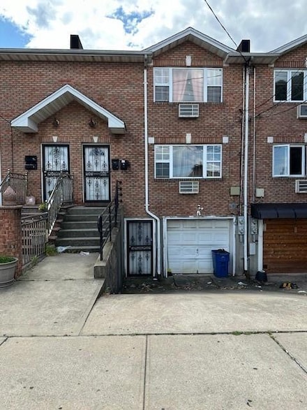 1026 E 96th St, Brooklyn, NY 11236