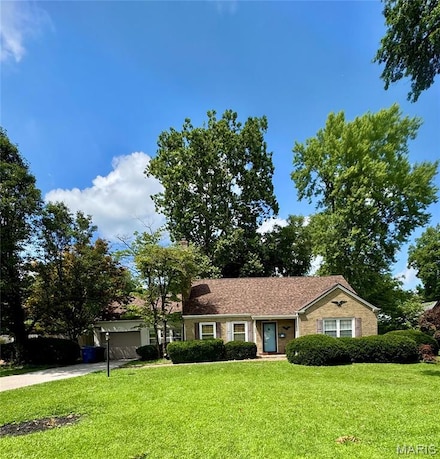 111 Royal Ave, Saint Louis, MO 63135