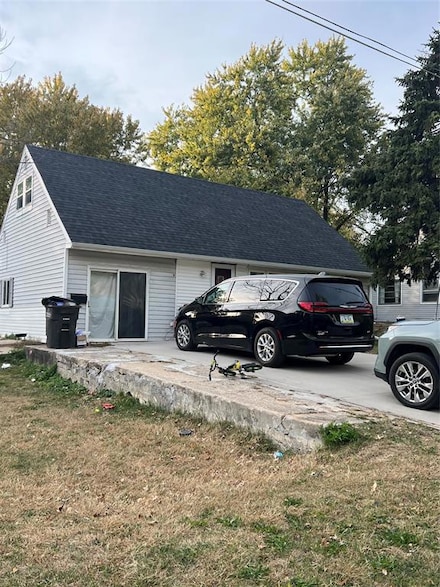 7300 SW 15th St, Des Moines, IA 50315