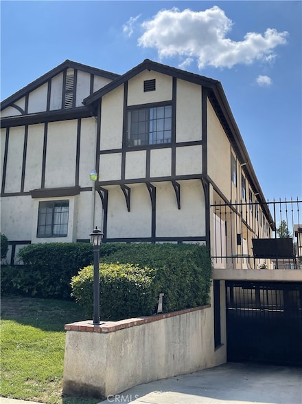 19620 Wyandotte St Unit 10, Reseda, CA 91335