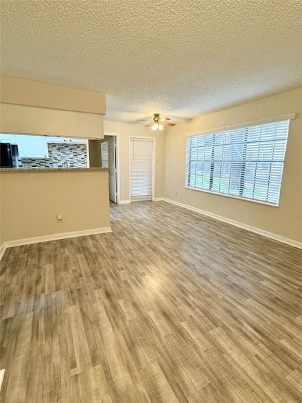 2750 Holly Hall St Unit 1301, Houston, TX 77054