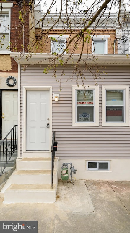 722 Vine St, Camden, NJ 08102
