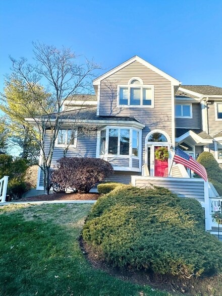 1200 Salem St Unit 131, Lynnfield, MA 01940
