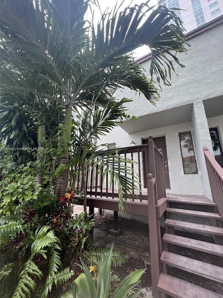 1901 NW South River Dr Unit 43E, Miami, FL 33125