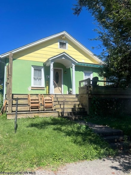 1522 Lavalette Ave, Elkins, WV 26241