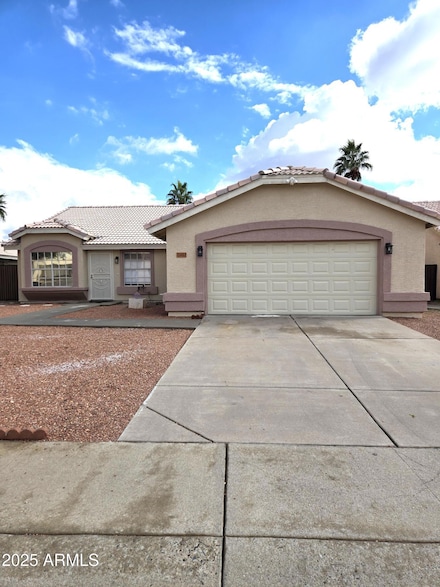 23813 N 39th Ln, Glendale, AZ 85310