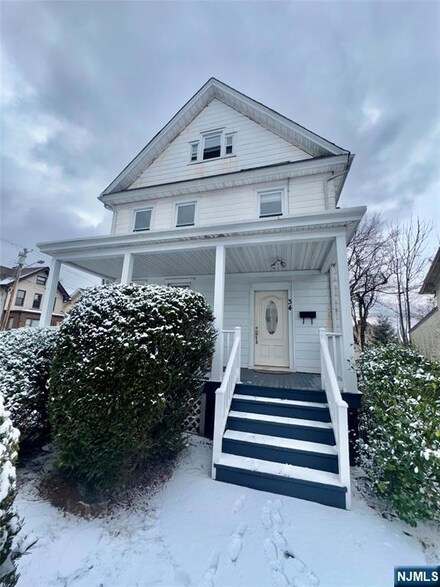 34 Palisade Ave, Bergenfield, NJ 07621