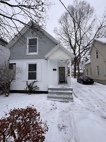 243 Ann St NE, Grand Rapids, MI 49505