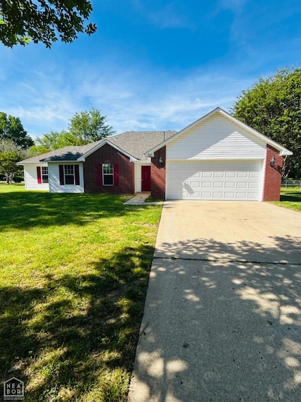 1628 Crepe Myrtle Dr, Jonesboro, AR 72401