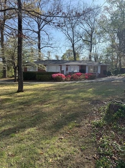 3674 Canton Rd, Marietta, GA 30066