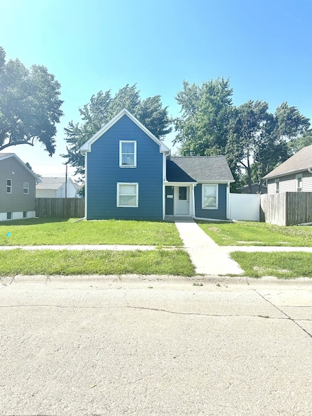 213 Jefferson Ave, Norfolk, NE 68701