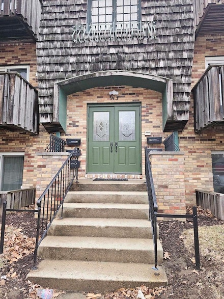 913 N 20th St, Lafayette, IN 47904