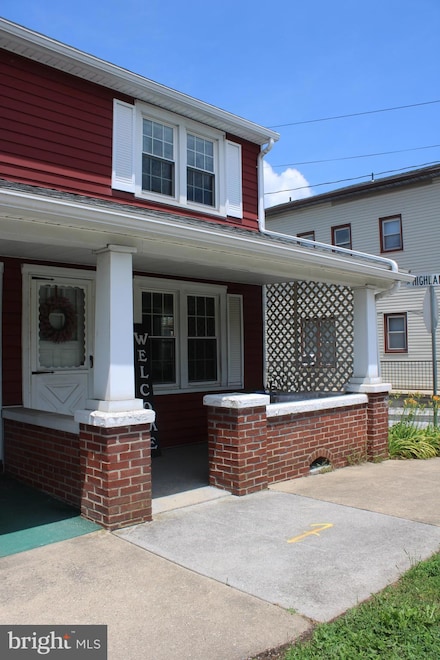 31 E Forrest Ave, Shrewsbury, PA 17361