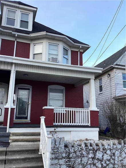 2003 Ealer Ave, Easton, PA 18042