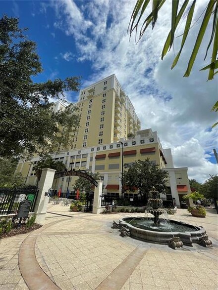 628 Cleveland St Unit 1009, Clearwater, FL 33755