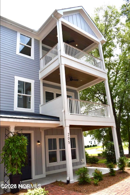 205 Sabal Pond Way, Castle Hayne, NC 28429