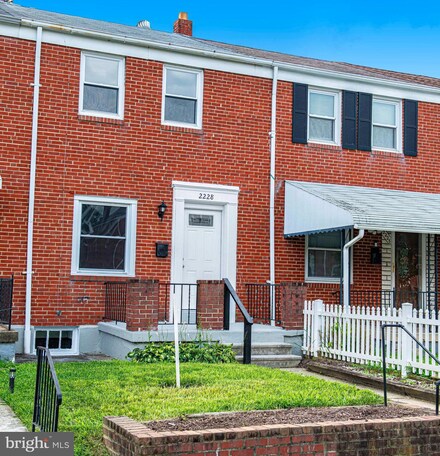 2228 Firethorn Rd, Middle River, MD 21220
