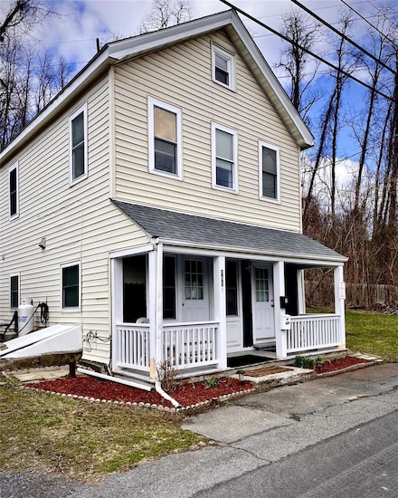 195 North St, Kingston, NY 12401