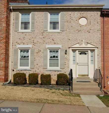 9523 Saluda Ct, Lorton, VA 22079
