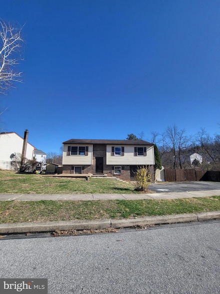 405 Grove Ave, Mohnton, PA 19540
