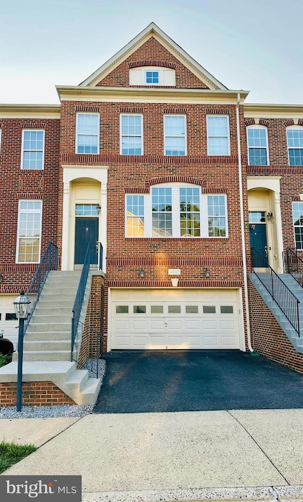 22047 Avonworth Square, Broadlands, VA 20148