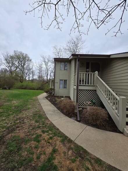 5305 Sand Piper Place Unit 39, Loves Park, IL 61111