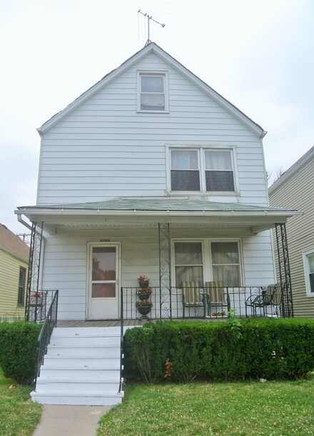 7524 W 58th St, Summit Argo, IL 60501