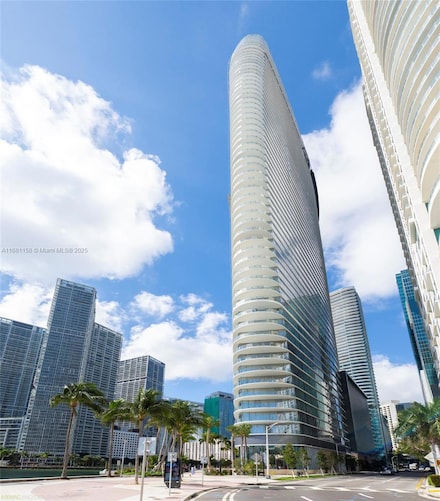 300 Biscayne Boulevard Way Unit 1205, Miami, FL 33131