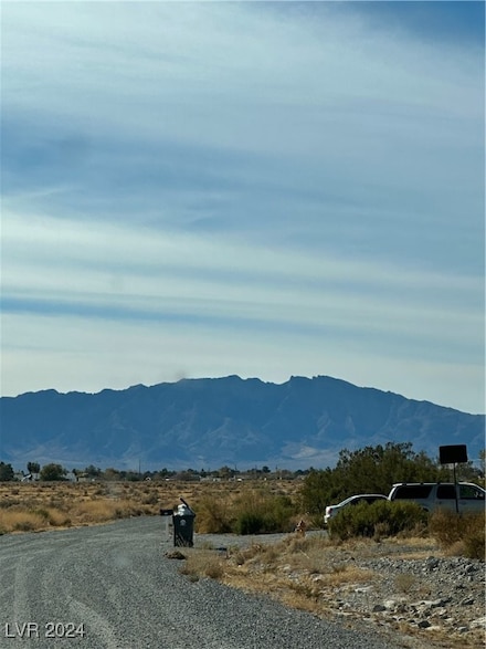 2571 Feather St, Pahrump, NV 89048