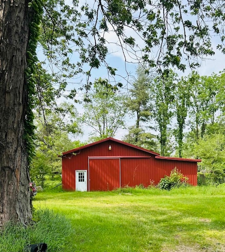 3780 Thorn Rd, Walkerton, IN 46574