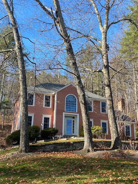 13 Bear Hill Rd, Windham, NH 03087