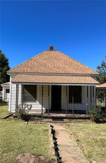 511 N B St, Cement, OK 73017